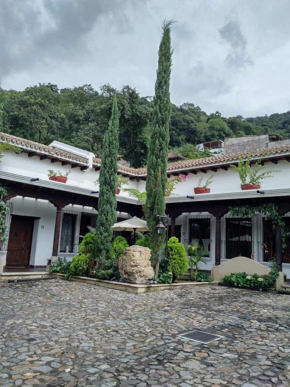 Villas Emekarsa, 危地马拉安地瓜 外观 照片